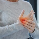 Mature,,Hands,And,Pain,With,Injury,Or,Arthritis,In,Workplace